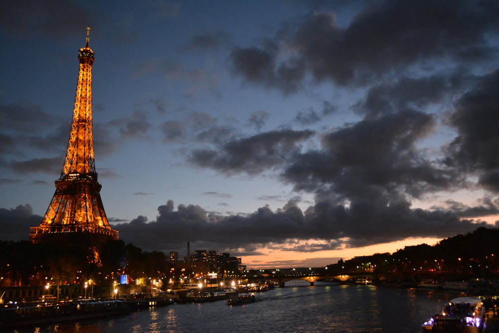 Tour Eiffel la nuit